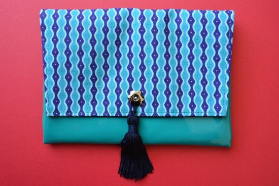 エメラルドレトロ